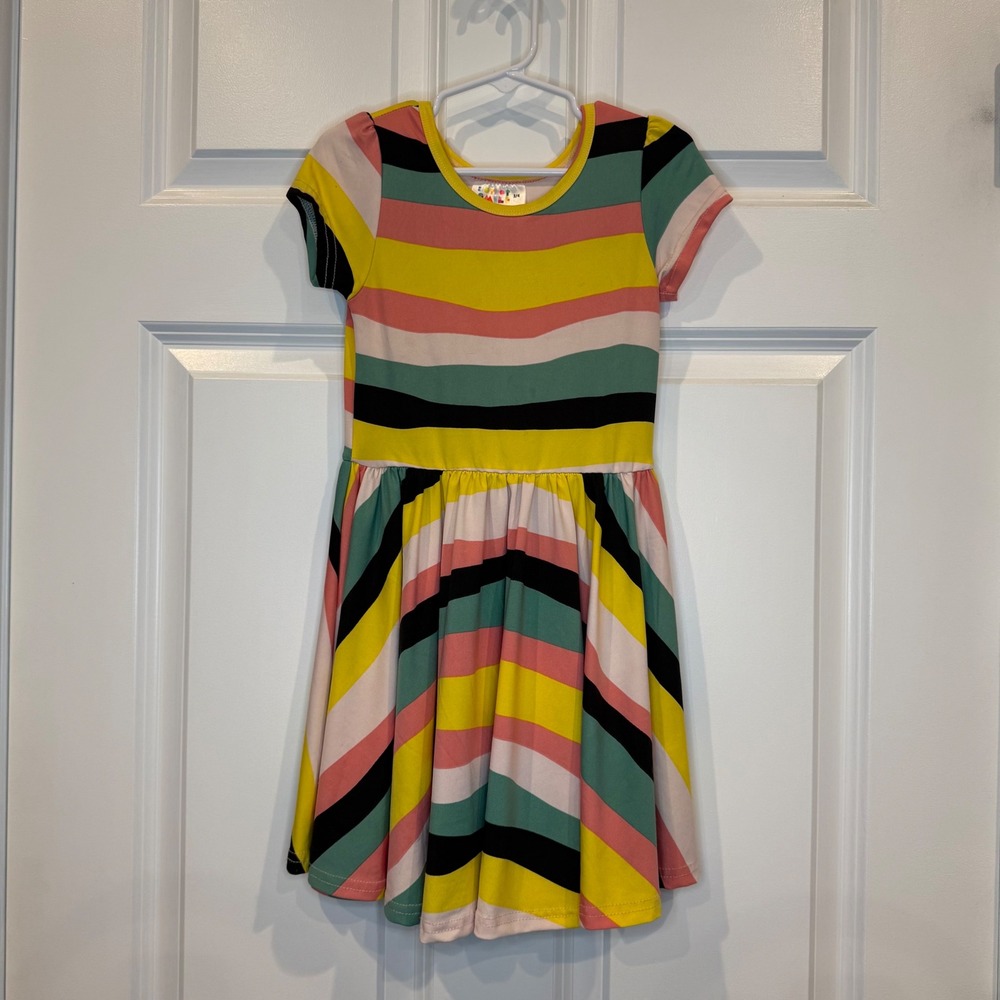 Dot Dot Smile Girls Rainbow Stripe Dress Size 3/4‎